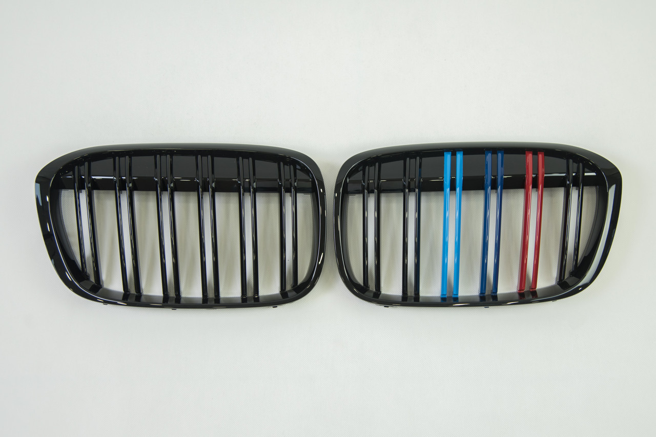 Ніздрі на BMW X1 F48 2015-2019 рік M-color ( Подвійні M-Look )