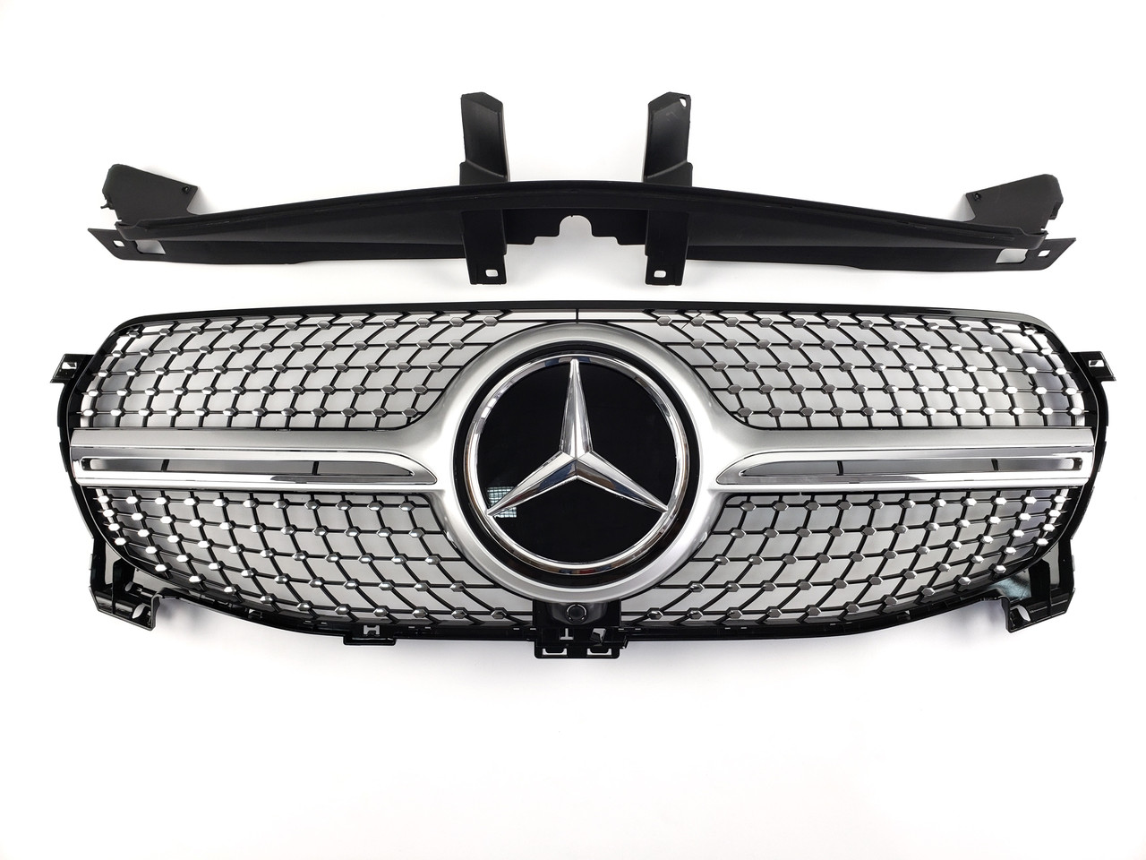 Решітка радіатора на Mercedes GLE-Class W167 2019-2020 рік Diamond ( Сіра з хром вставками )