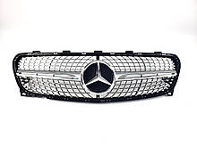 Решітка радіатора на Mercedes GLA-Class X156 2017-2019 рік Diamond ( Сіра з хром вставками )
