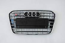 Решітка радіатора Audi A6 2011-2014год Чорна з хромом (в стилі S-Line)