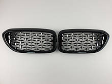 Ніздрі на BMW 5 Series G30 / G31 / F90 2017-2020 рік Diamond ( Чорні з сірим )