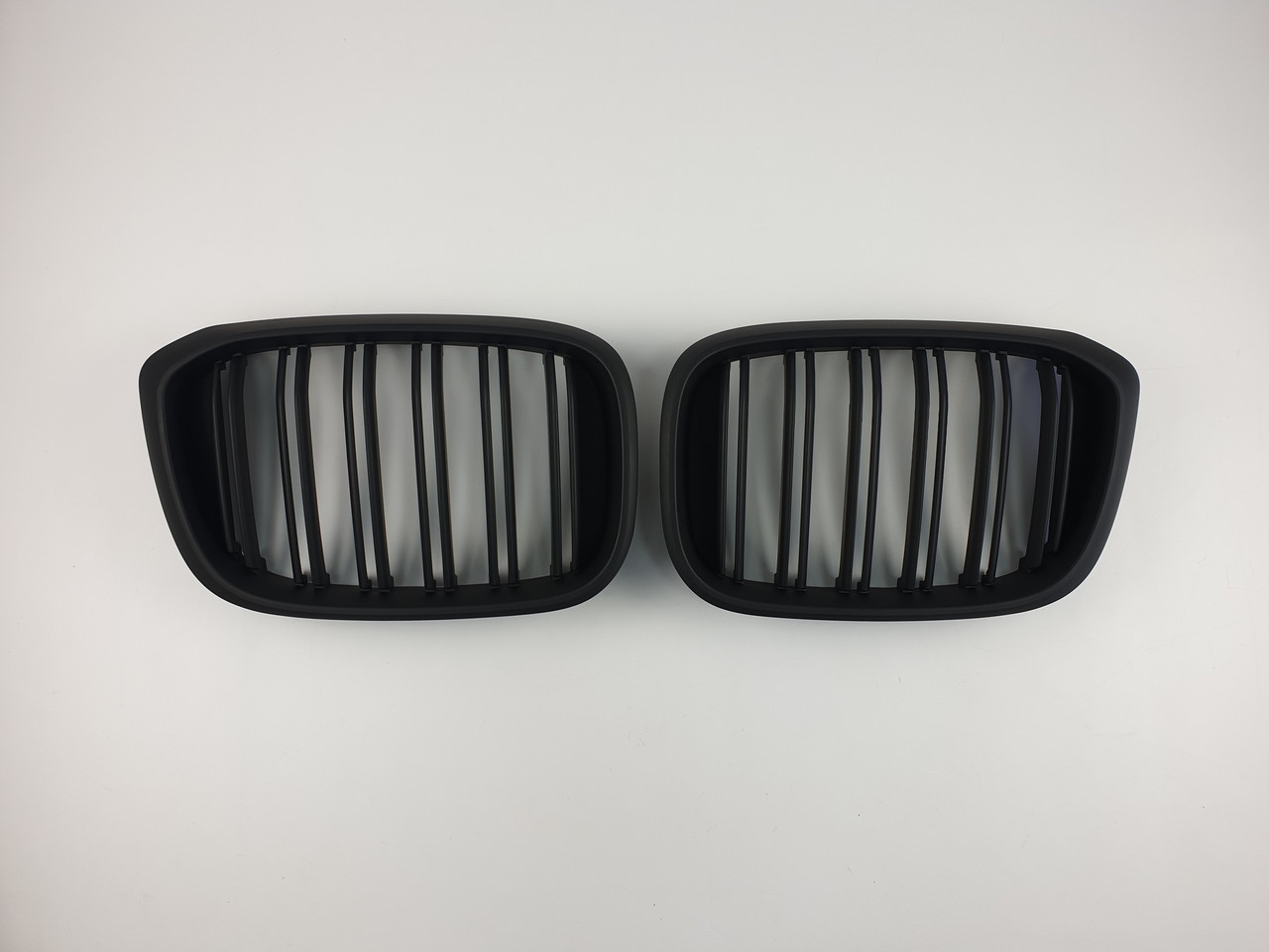Решітка радіатора ніздрі BMW X3/X4 Series G01/G02 2018-on Чорний Мат