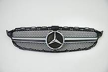 Решітка радіатора на Mercedes C-Class W205 2014-2018 рік AMG стиль ( Чорна з сірою смужкою )