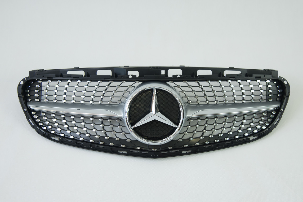 Решітка радіатора на Mercedes E-Class W212 2013-2016 рік Diamond ( Сіра з хром вставками )