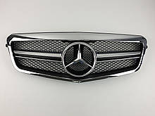 Решітка радіатора на Mercedes E-Class W212 2009-2013 рік AMG стиль ( Чорна з хром рамкою )