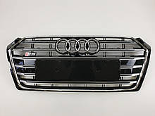 Решітка радіатора Audi A5 2016-2020год Чорна з хромом (в стилі S-Line)