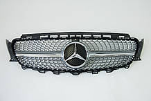Решітка радіатора на Mercedes E-Class W213 2016-2020 рік Diamond ( Сіра з хром вставками )