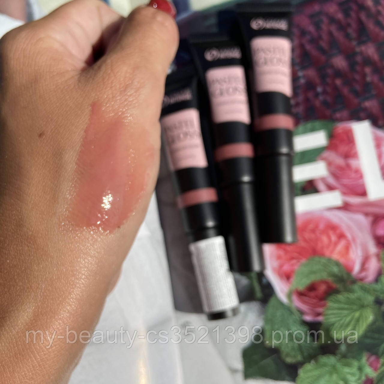 Блиск для губ з кісточкою Pastel Gloss № 012