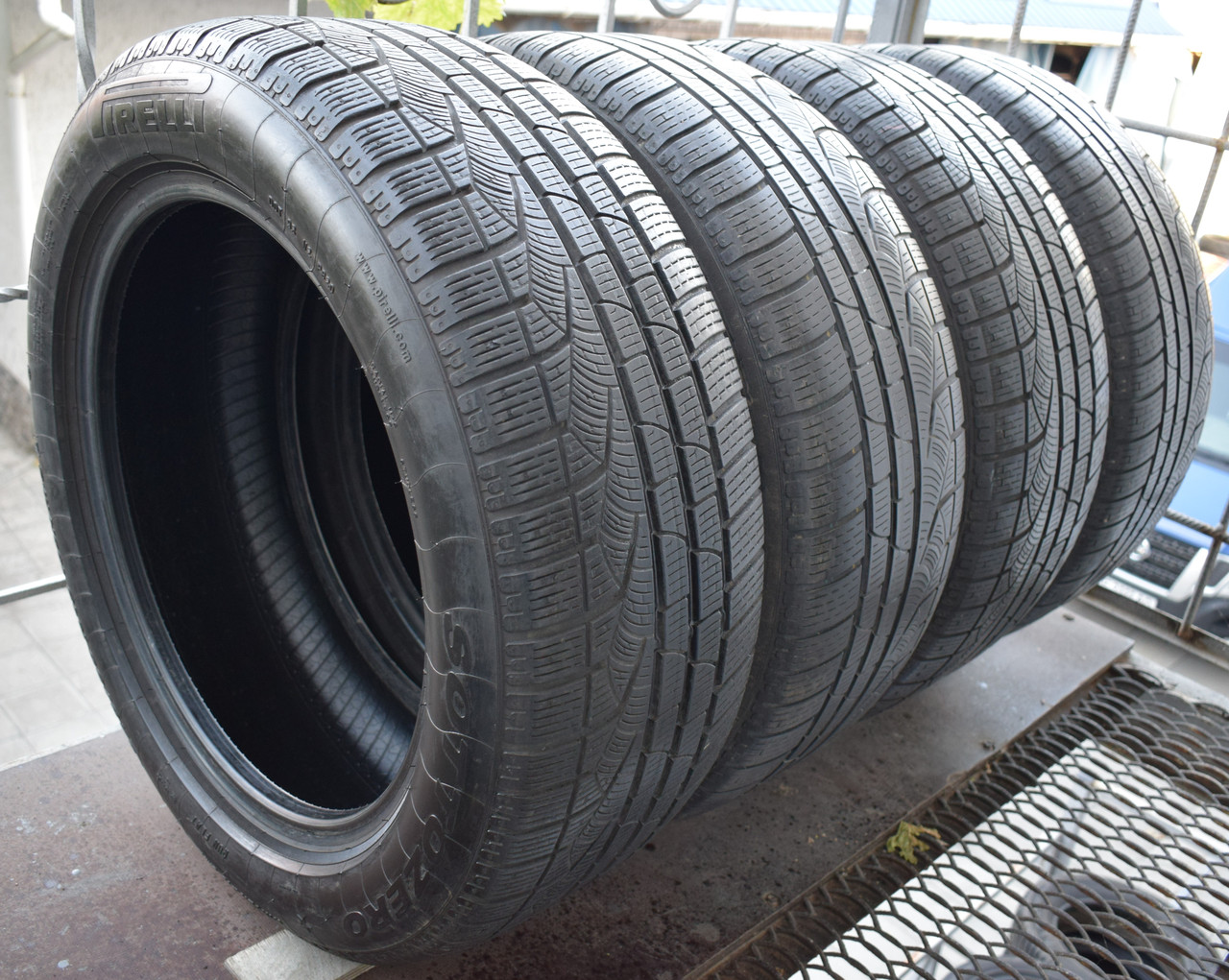 Шины б/у 245/50 R18 Pirelli Sottozero (RunFlat), ЗИМА, комплект ...