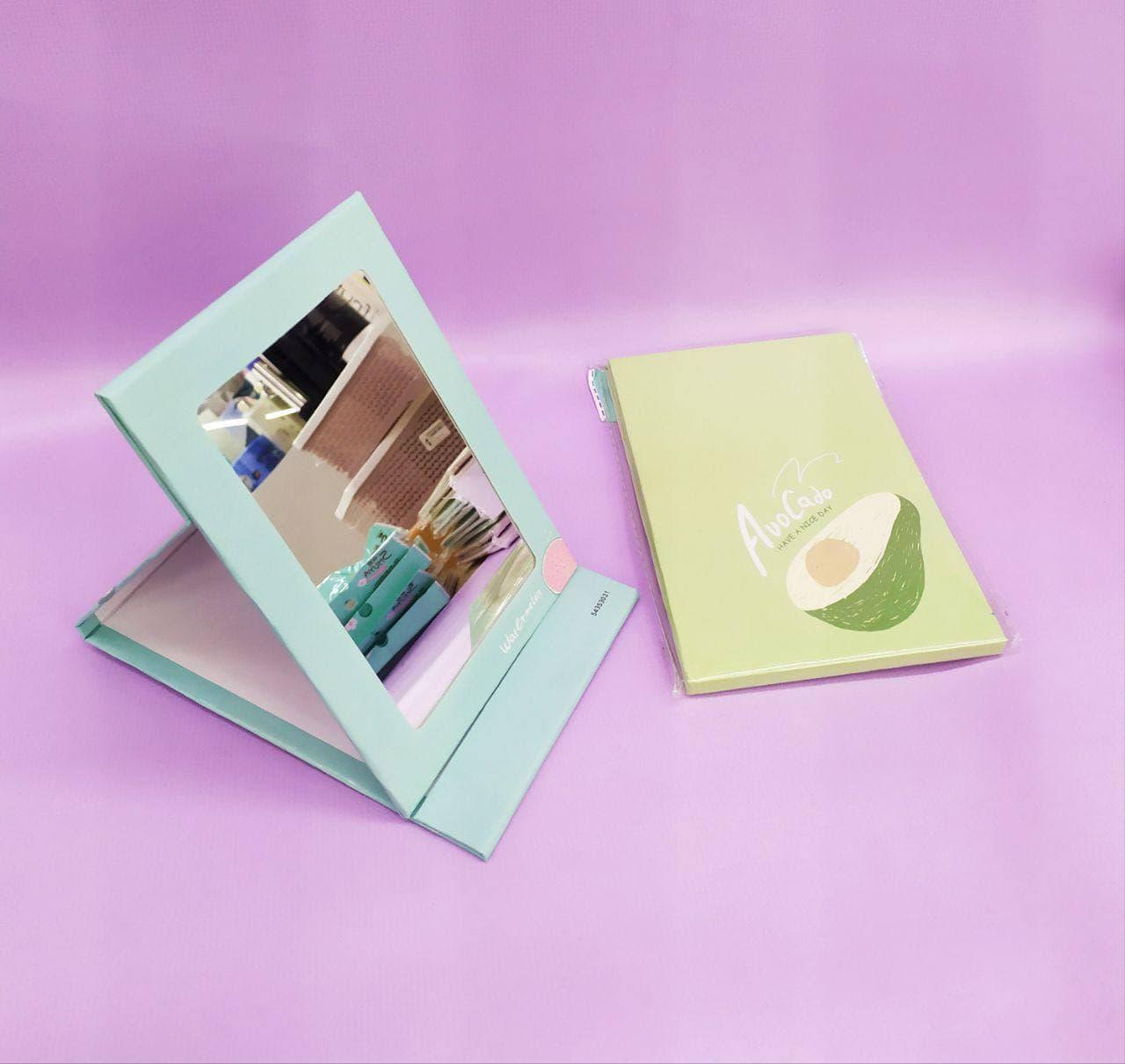 Дзеркало-планшет середнє, забарвлення в асортименті