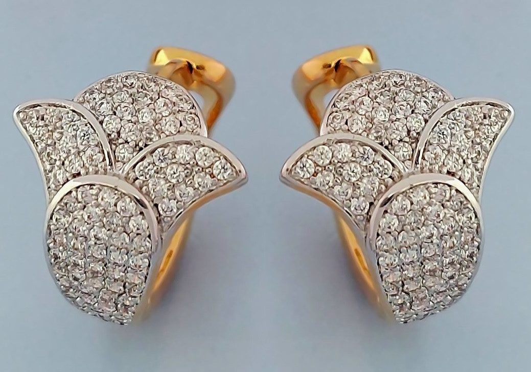 Сережки ХР з білими цирконами. Позолота 18К+ родій. Довжина: 2 см.