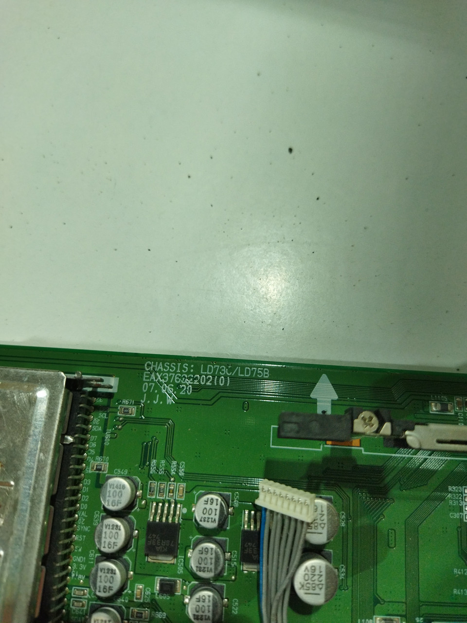 Плата для телевізора LG 42LF75-ZB EAX37632202(0)