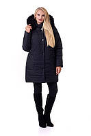 Зимняя женская куртка черного цвета с меховой опушкой