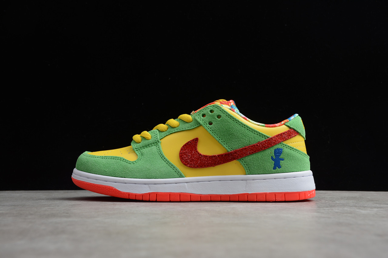 Кросівки жіночі Nike Dunk Low / DNK-212