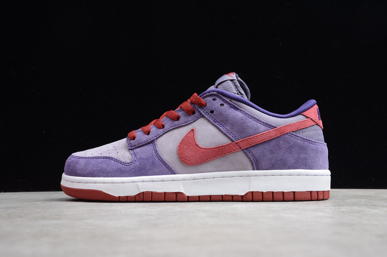 Кросівки жіночі Nike Dunk Low / DNK-218