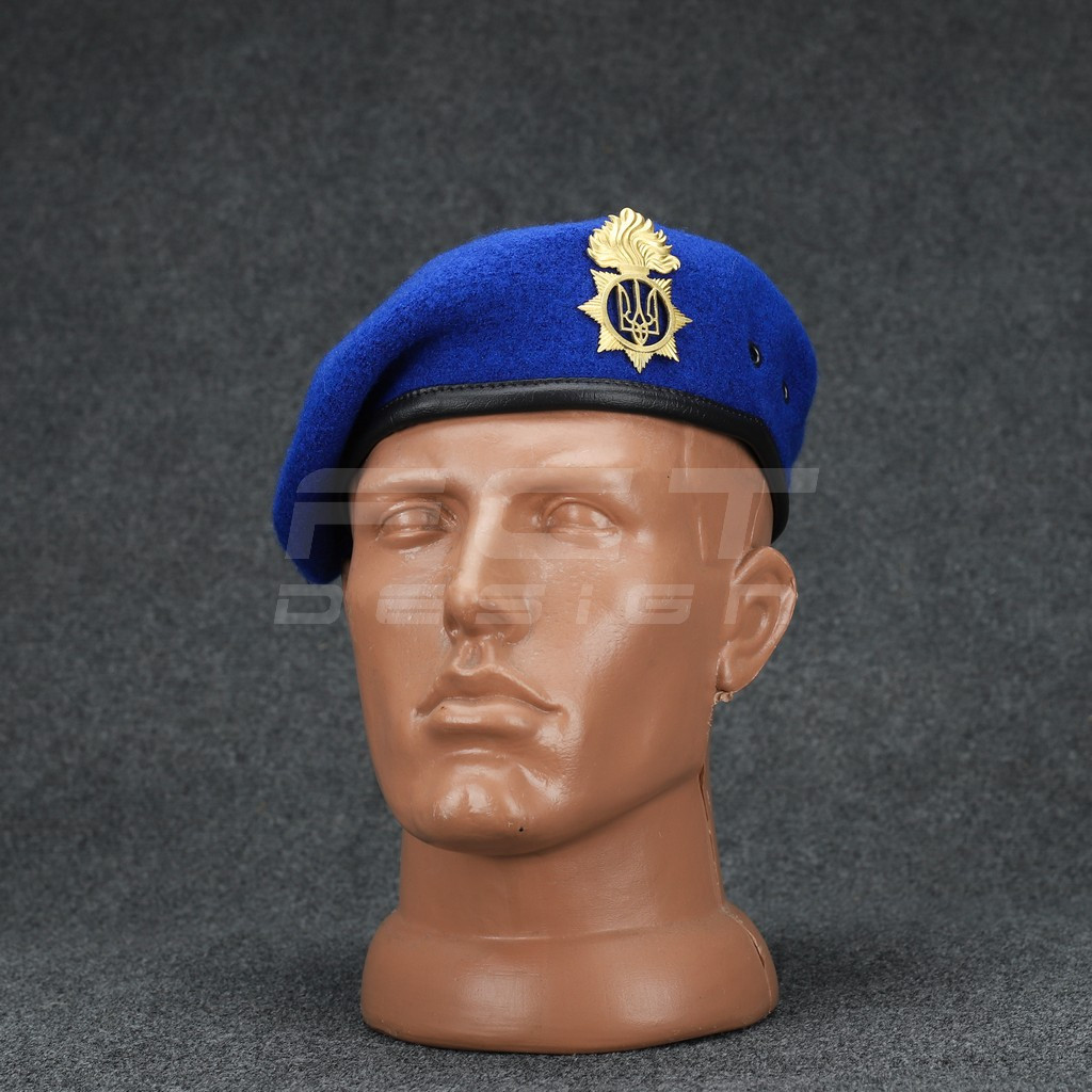 Берет НГУ крапля волошковий в зборі