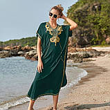 Красива довга пляжна накидка-плаття зеленого кольору з вишивкою, фото 4