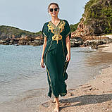 Красива довга пляжна накидка-плаття зеленого кольору з вишивкою, фото 3