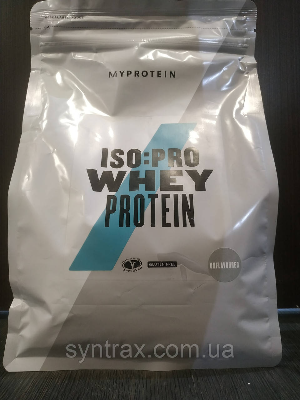 Myprotein Iso-Pro Isolate 1kg, изолят протеин Майпротеин без лактозы