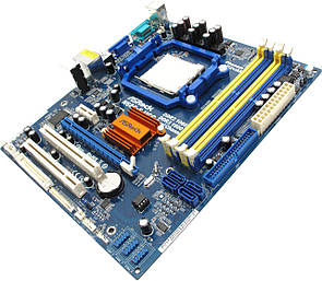 Материнська плата N68C-S UCC Socket AM3, DDR2/DDR3, (б/у) + планка, фото 1