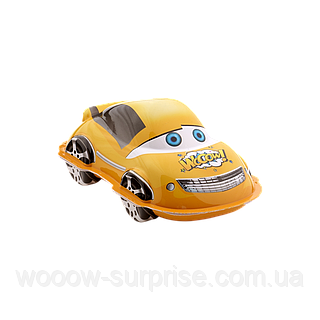 Машинка пластиковая Lucky car с игрушкой-сюрпризом и конфетами для