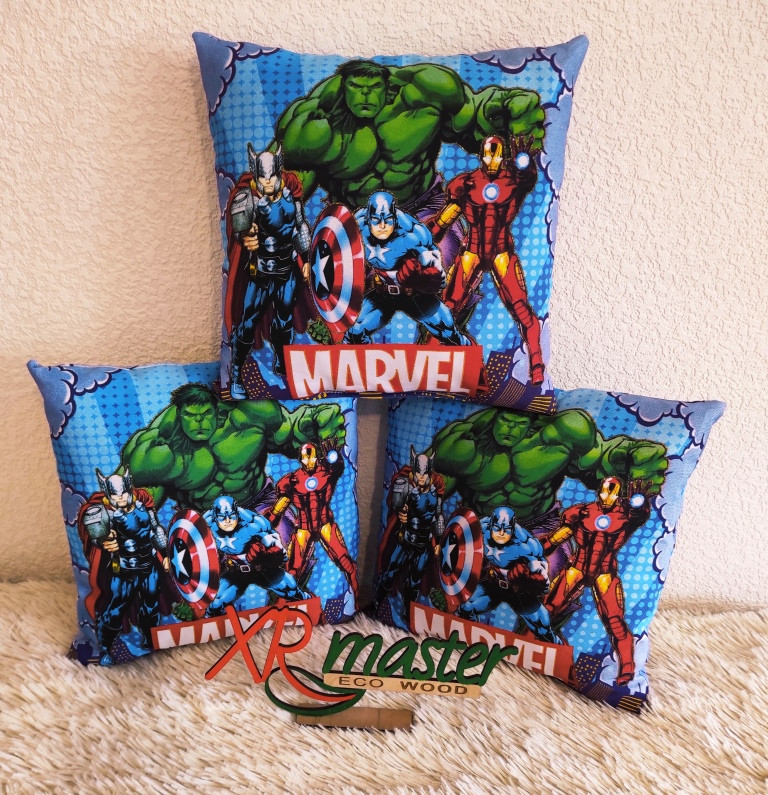 Подушка MARVEL