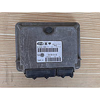 Блок керування двигуном Volkswagen Golf 4