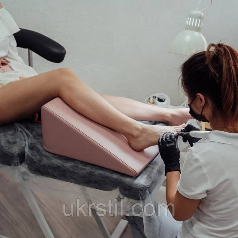 Підставка клин для педикюру, фото 1