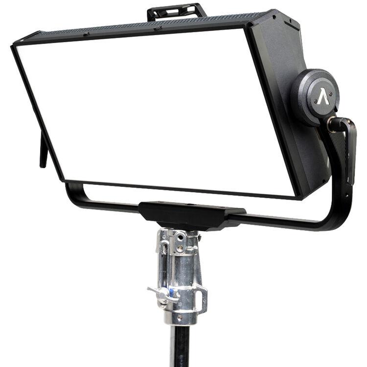 Светодиодная панель Aputure Nova P600c RGBWW LED Panel with Hard-Shell Case Kit (NOVAP600CKIT) (APK0179A81) - фото 2 - id-p1478734491