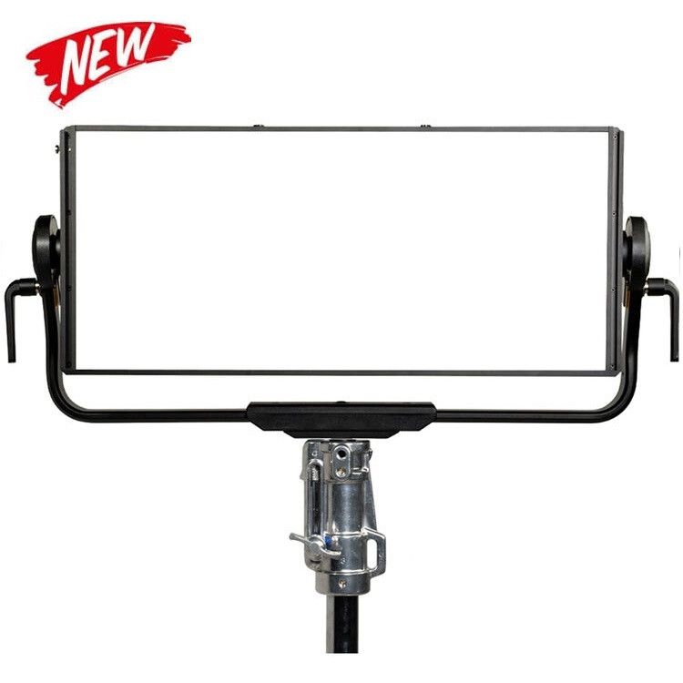 Светодиодная панель Aputure Nova P600c RGBWW LED Panel with Hard-Shell Case Kit (NOVAP600CKIT) (APK0179A81) - фото 1 - id-p1478734491