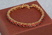 Браслет Xuping Jewelry с красными камнями в квадратной оправе по всей длине 19 см 6 мм золотистый