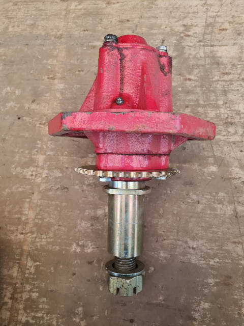 Ступиця опорного колеса на сітківку СЗ-3.6 СЗ-5.4 у зборі