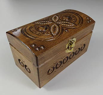 Різьблена шкатулка з черешні 15.5×7.8×10.5 см | Дерев’яна шкатулка ручної роботи з елементами інкрустації | Подарунок з Карпат