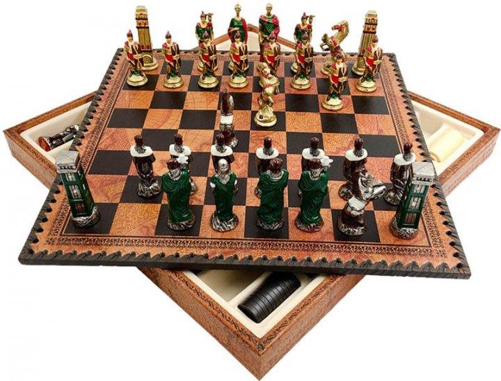 Набор настольных игр ItalFama Римляне против варваров шахматы + шашки + нарды