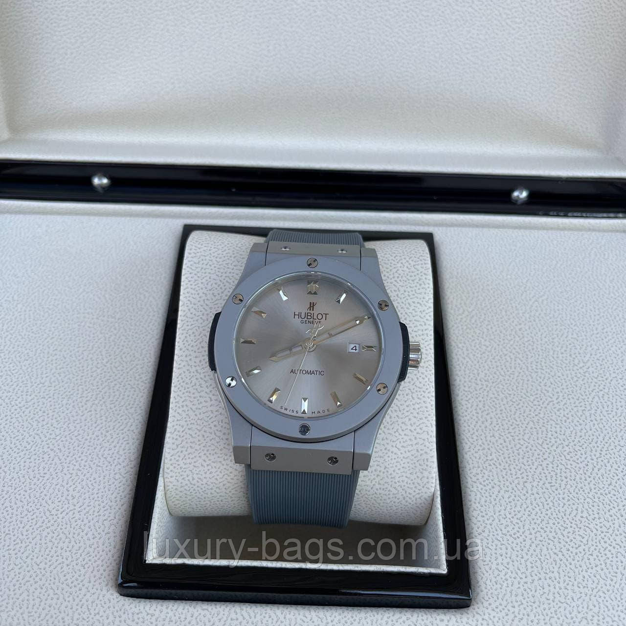 Годинник наручний H u b l o t 5826 Classic Fusion Grey-Silver-Mate, фото 1