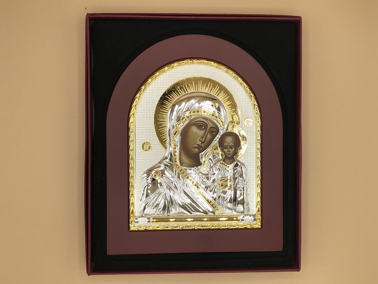 Ікона в рамці з червоного дерева Богородиця з Ісусом, фото 1