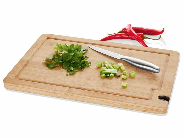 Бамбукова обробна дошка ERNESTO 37,5 х 25,6 см із стругачкою для ножа, фото 1