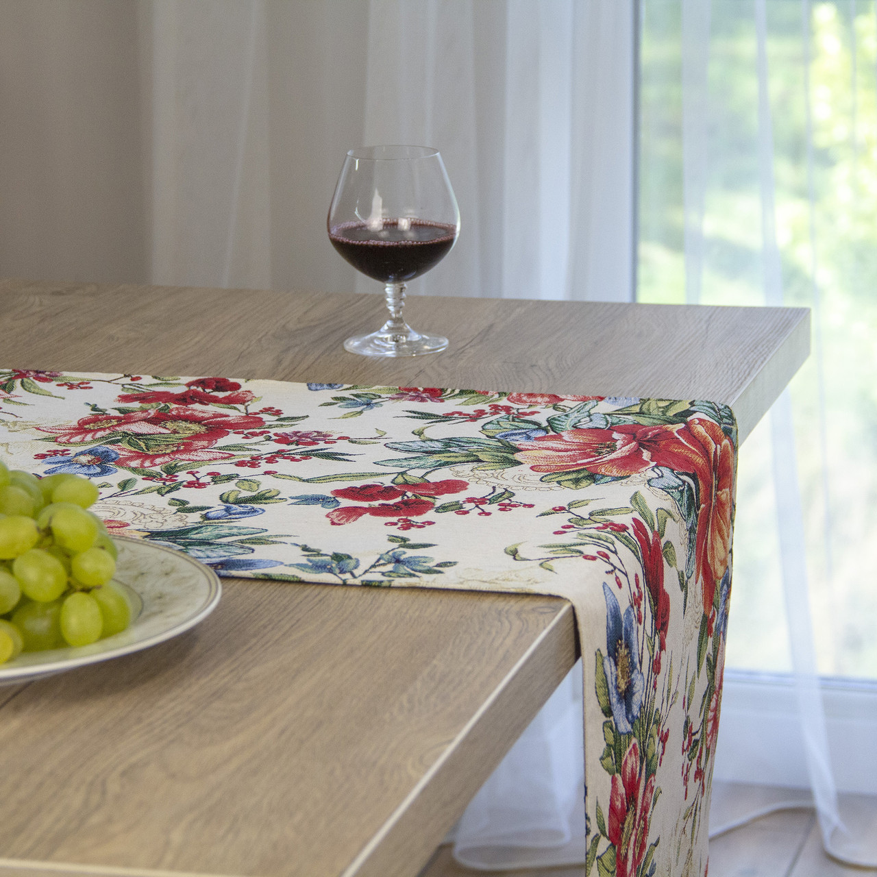 Ранер на стіл з іспанського гобелену для квадратного чи прямокутного столу Літні квіти декоративна доріжка