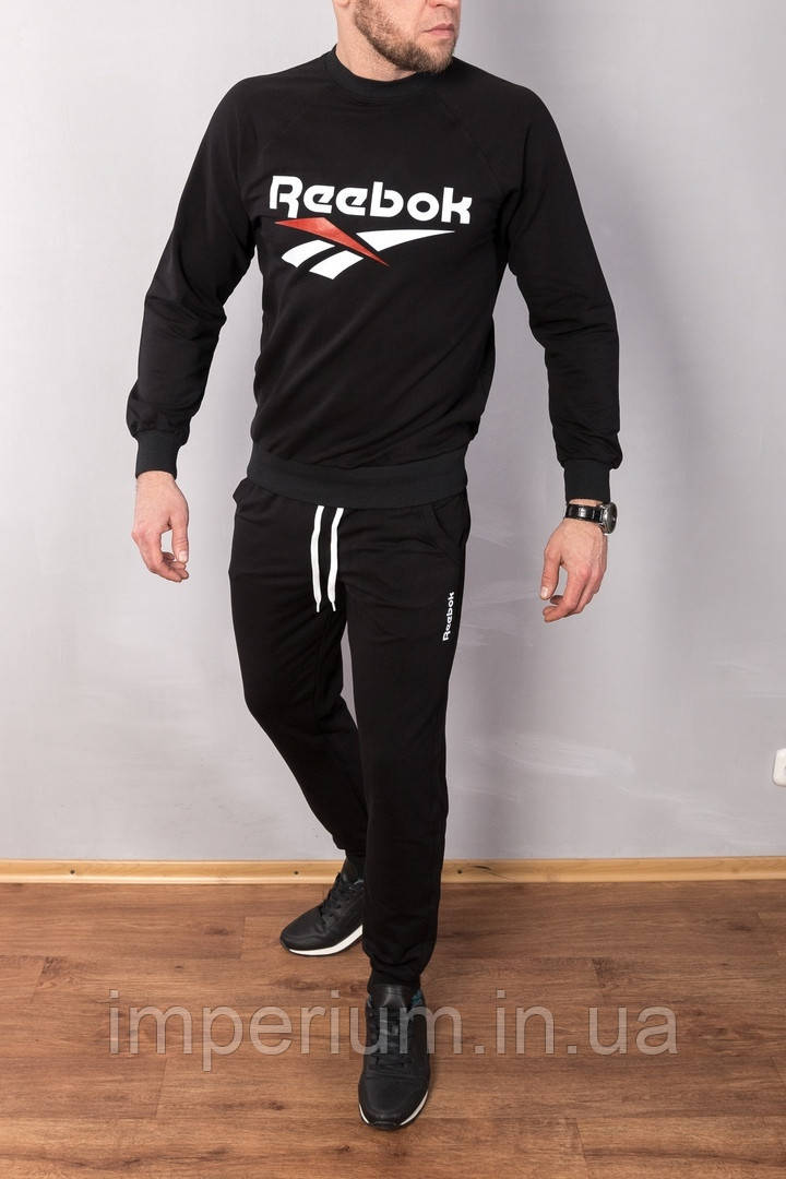 Спортивний чорний костюм з принтом reebok