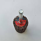 Круг пелюстковий на оправі 30х40х6 P80