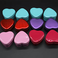 Металеві подарункові коробочки.