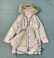 Зимннее пальто на синтепоне из экокожи.(Внутри флис). Со съемным натуральным мехом на капюшоне. 152/158 рост.