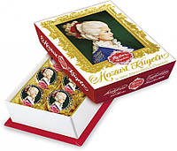 Конфеты в коробке Mozart Kugeln 120г