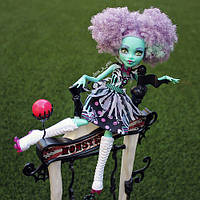 Кукла Хани серии Фрик Ду Чик Monster High Freak du Chic