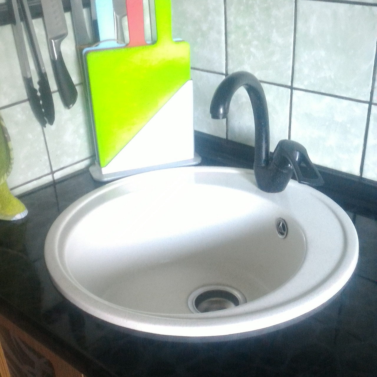 Гранітна мийка кругла Platinum 510 YARA глянець біла