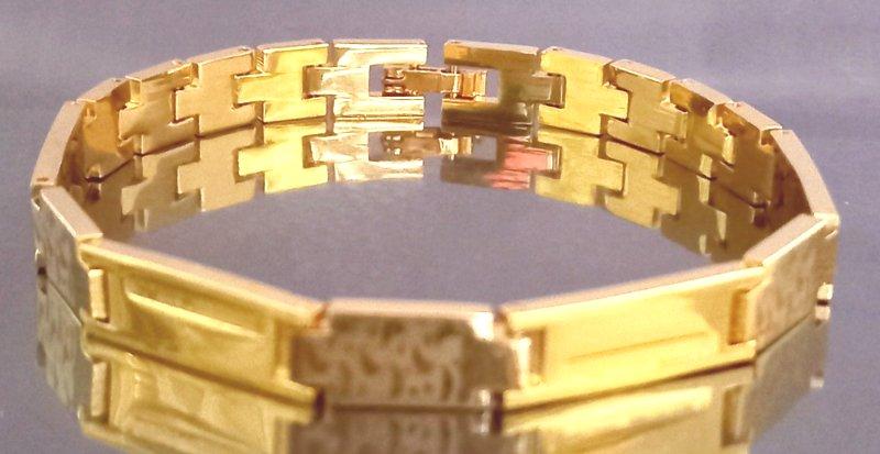 Браслет Аthena зі сталі. Позолота 18К. Довжина: 20 см. Ширина: 7 мм.