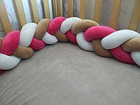 Бортик в ліжечко косичка білий-рожевий-коричневий 120*18 см