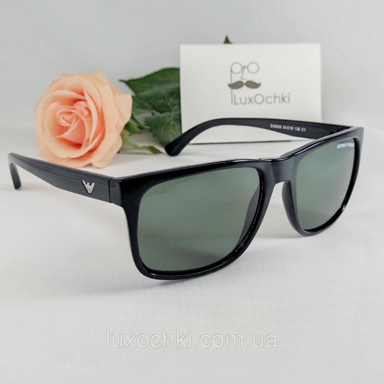 Стильні чоловічі сонцезахисні окуляри Emporio Armani зі скляною лінзою