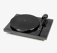 Проигрыватель виниловых дисков Pro-Ject 1-XPRESSION Carbon