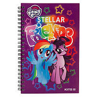 Блокнот в пластиковій обкладинці на спіралі. Розмір 125х195 мм, 80 аркушів, клітинка.